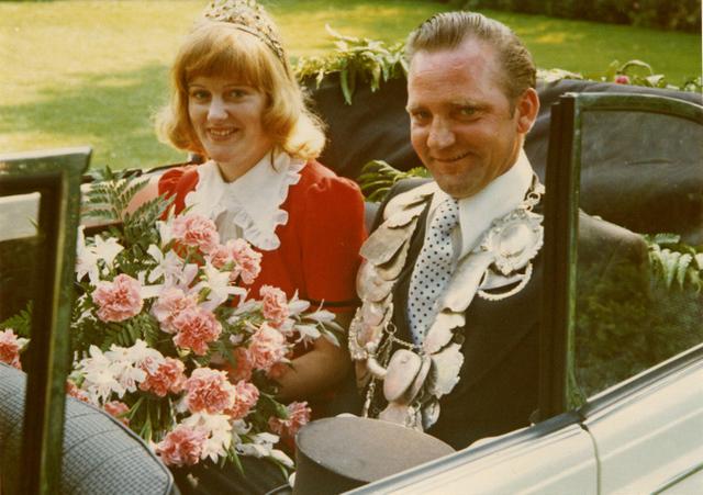 1973_2.jpg - Königspaar 1973: Ludger Eßling-Messing und Maria Schüring.