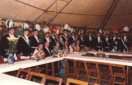 1979_Thron-Off.jpg