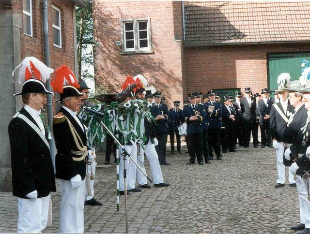 1994_BHS496B1.jpg - Ehrungen