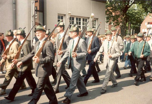 1995_BHS500B1.jpg