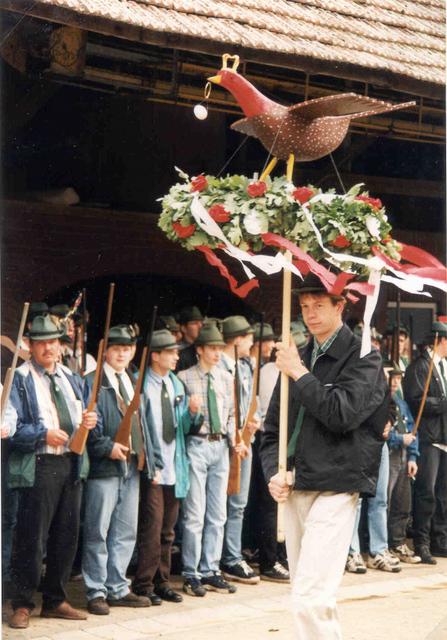 1998_BHS505B1.jpg