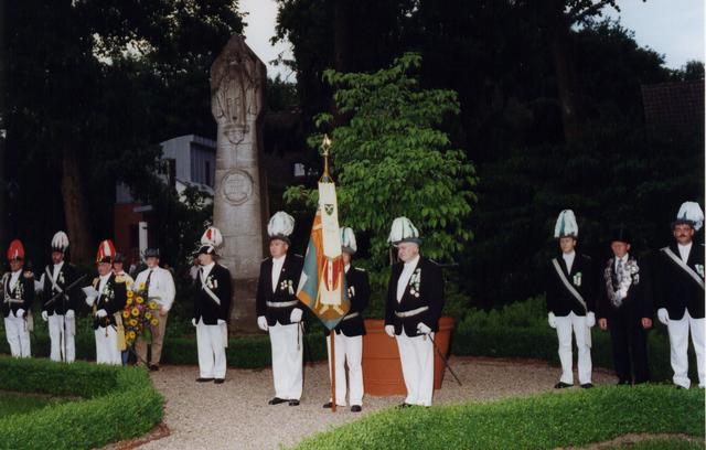 1999_4.jpg - Kranzniederlegung