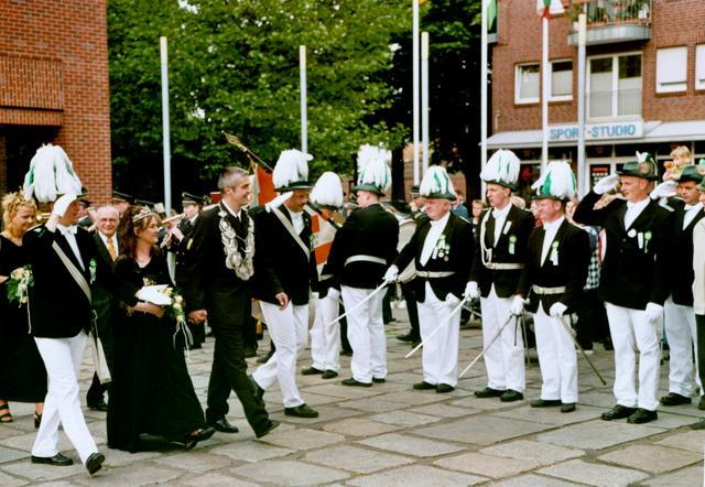 2002_19.jpg