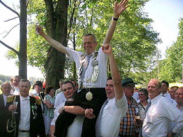 06_mvk04cfjs.JPG
