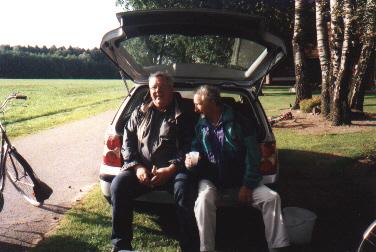 2001_PO-pause.jpg