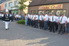 Samstag: Kranzniederlegung und Öffentlicher Festball